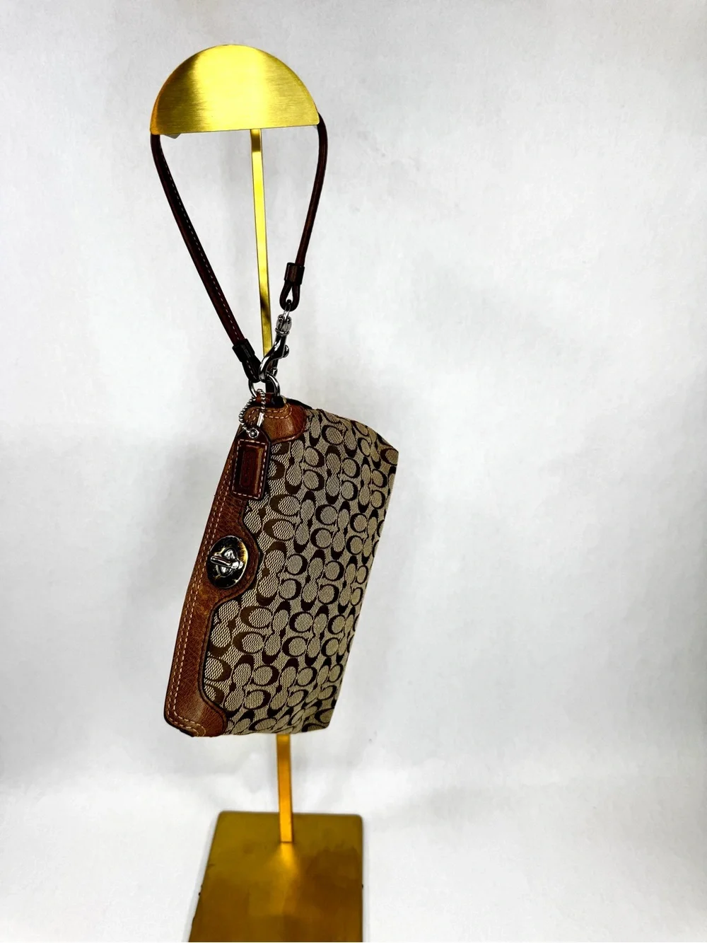 Coach Signature Canvas Turnlock Wristlet Clutch Khaki Brown Leather Trim